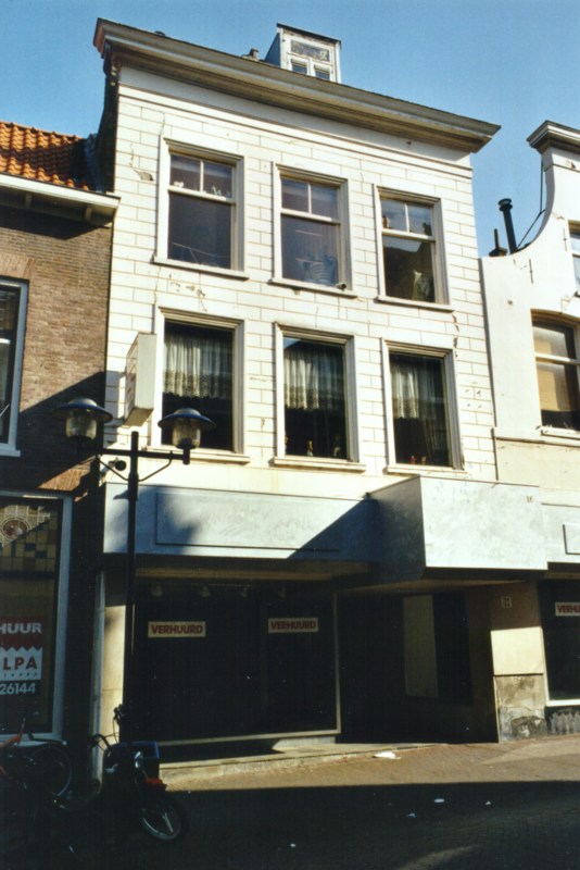 51/24 Hoogstraat 186
