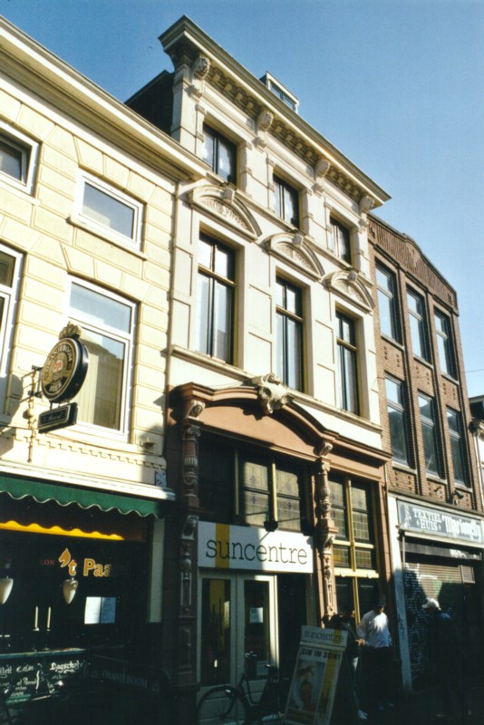 52/06 Hoogstraat 160

