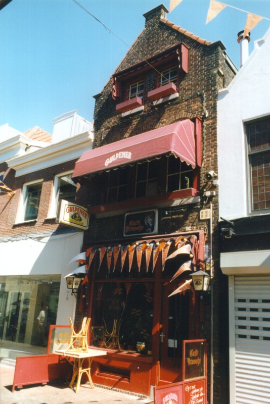 22/08 Hoogstraat 12
