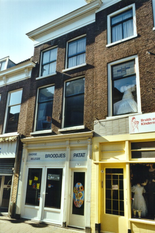 51/11 Hoogstraat 79
