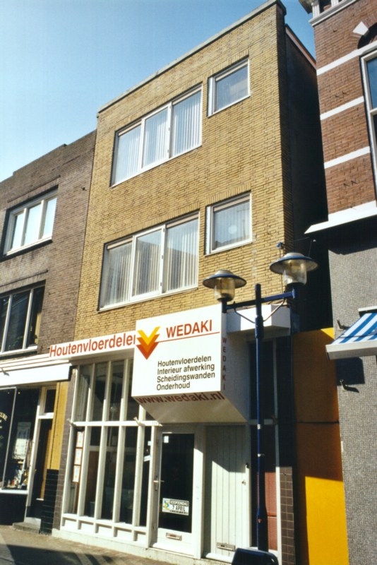 53/05 Hoogstraat 109
