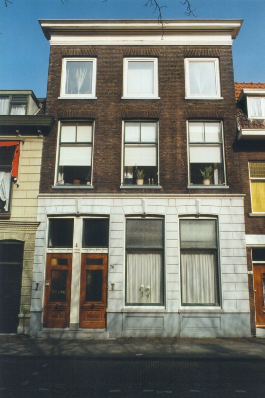 17/03 Lange Kerkstraat 76

