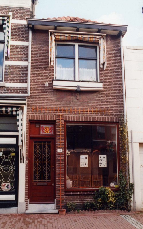 B114-00 Broersveld 114
