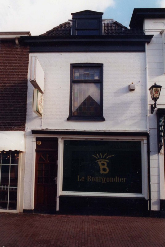B180-00 Broersveld 180
